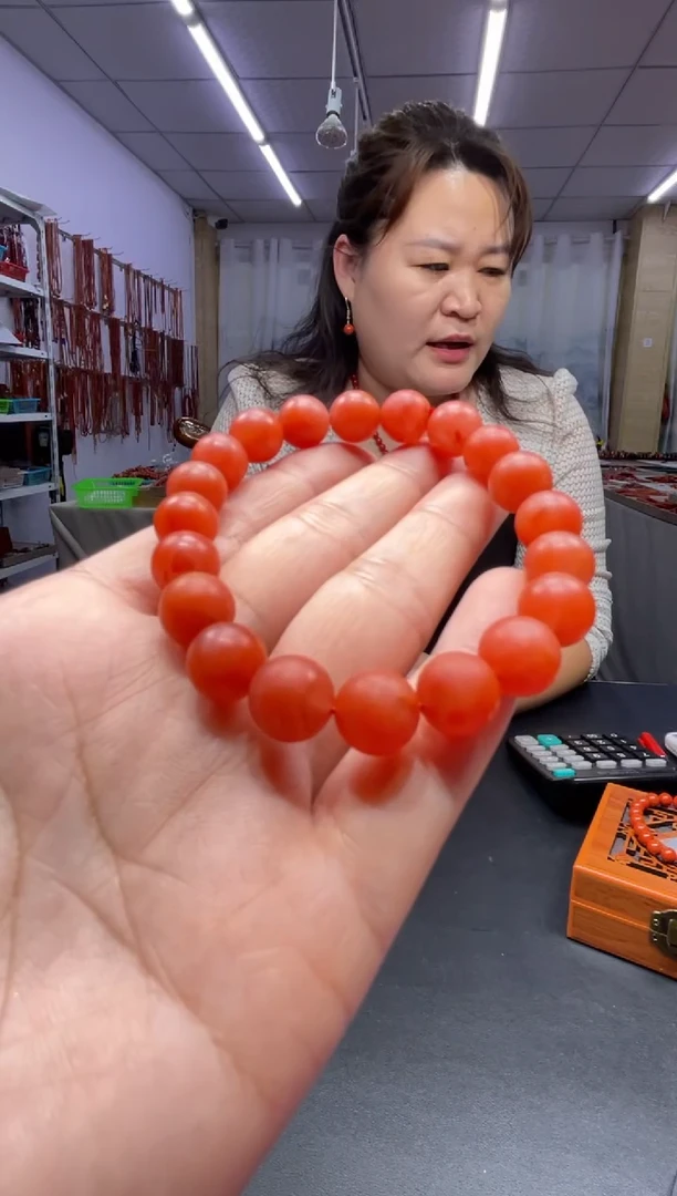 未镶嵌珠串南红玛瑙38