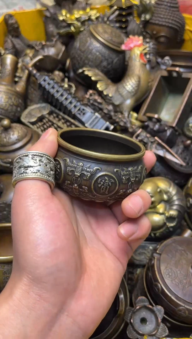 精美铜器，点击下单