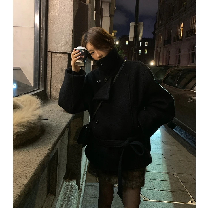 黑色短款毛呢外套女秋冬慵懒廓形小个子宽松加厚韩版翻领呢子大衣