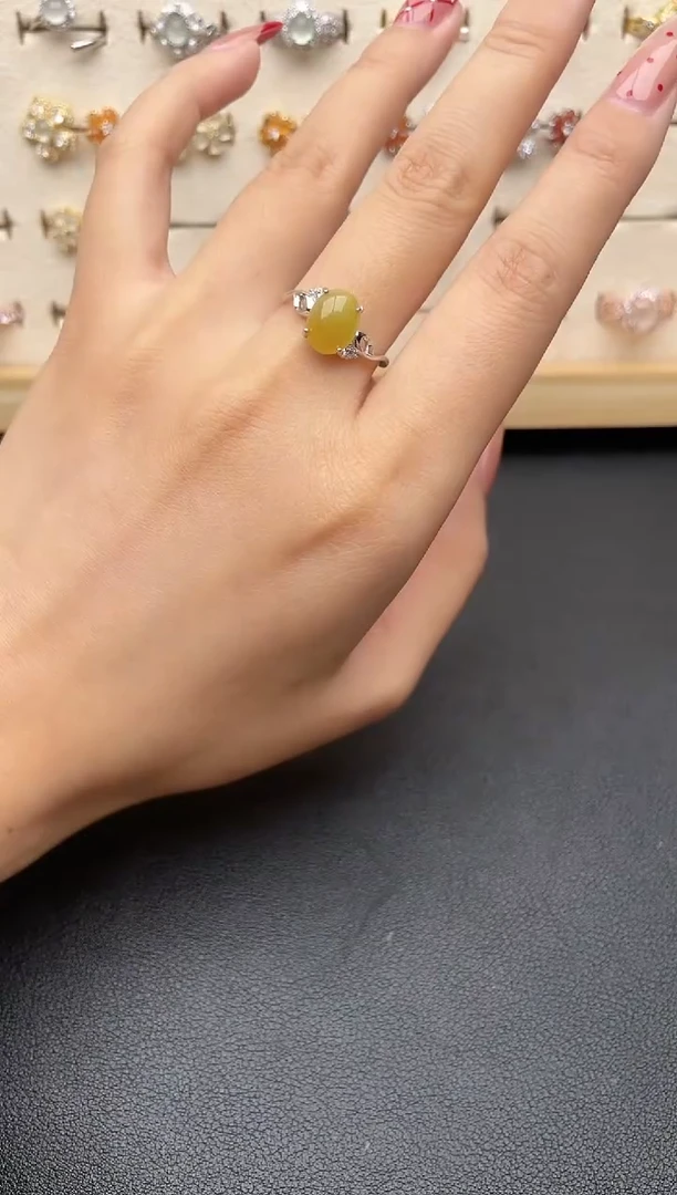 【闪购商品】翡翠戒指银S925镶嵌一物一证一礼盒