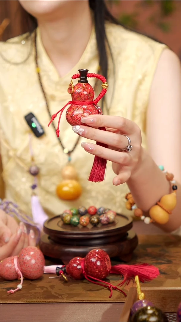 229易林大漆开口小葫芦----168