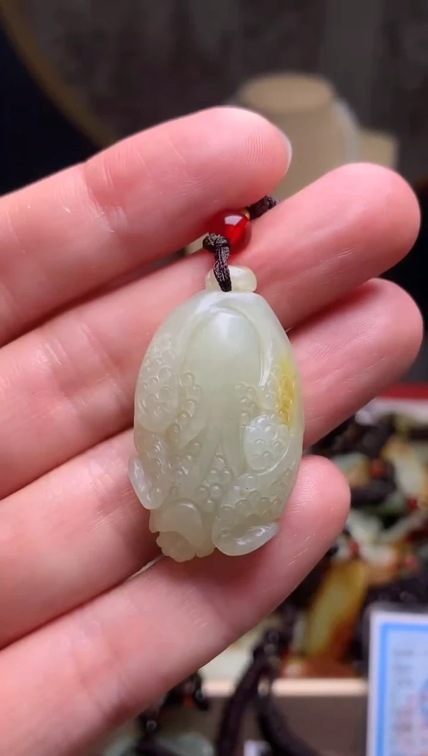 颈饰未镶嵌和田玉新疆料青海料清水和田玉吊坠