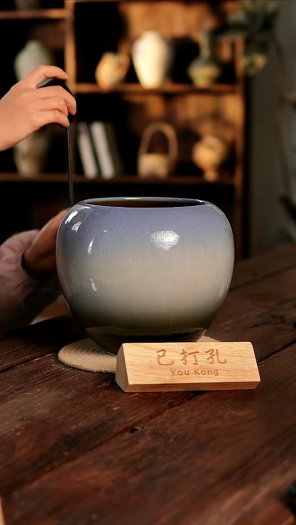 摆件28-122高24口16误差2已打孔