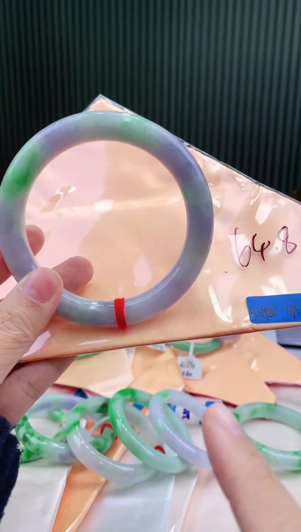 未镶嵌手镯翡翠64