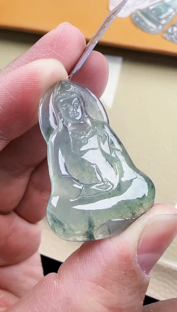 【闪购商品】翡翠颈饰未镶嵌缅甸天然翡翠