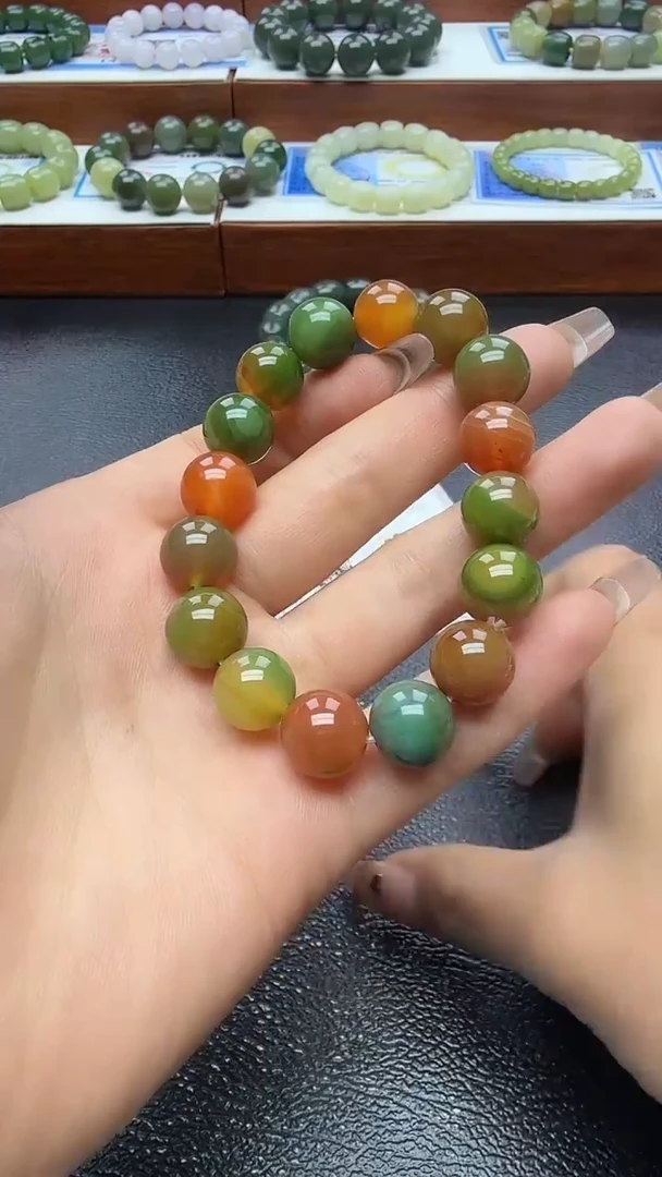 未镶嵌手串玛瑙/玉髓盐源玛瑙卡12精品手串