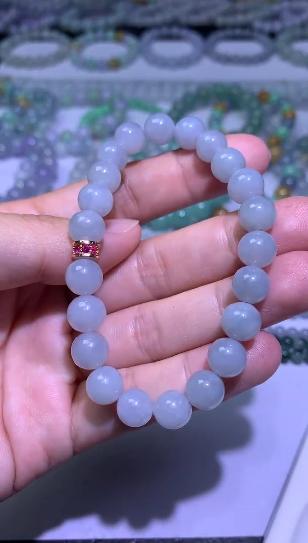 翡翠未镶嵌颈饰净货