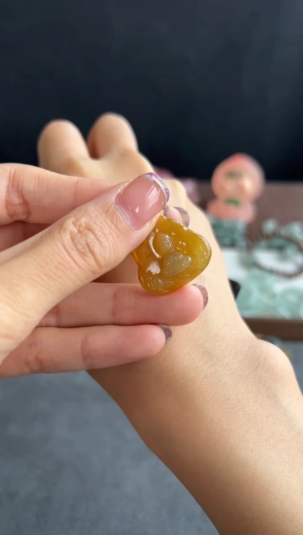 吊坠(不含链)未镶嵌翡翠408买断