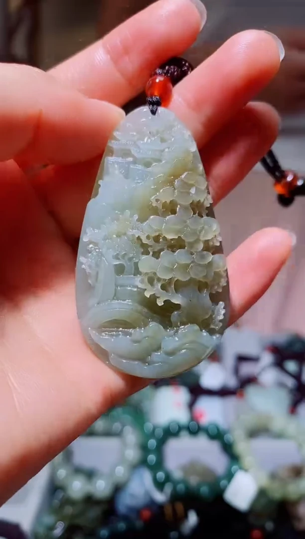 颈饰未镶嵌和田玉1