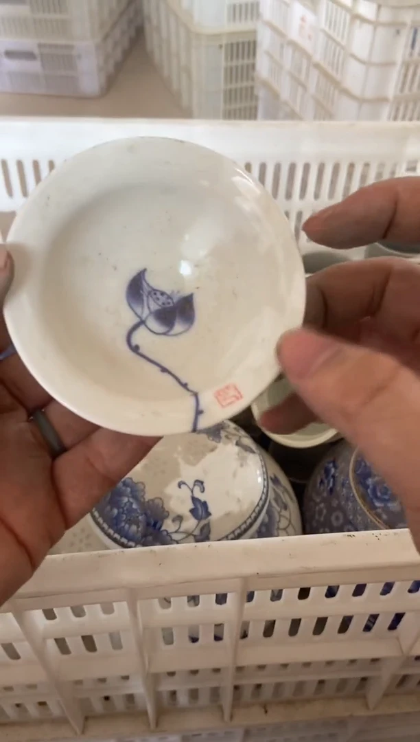 杯无运费险有瑕疵的摄影的产品有使用过的痕迹有点脏介意勿拍