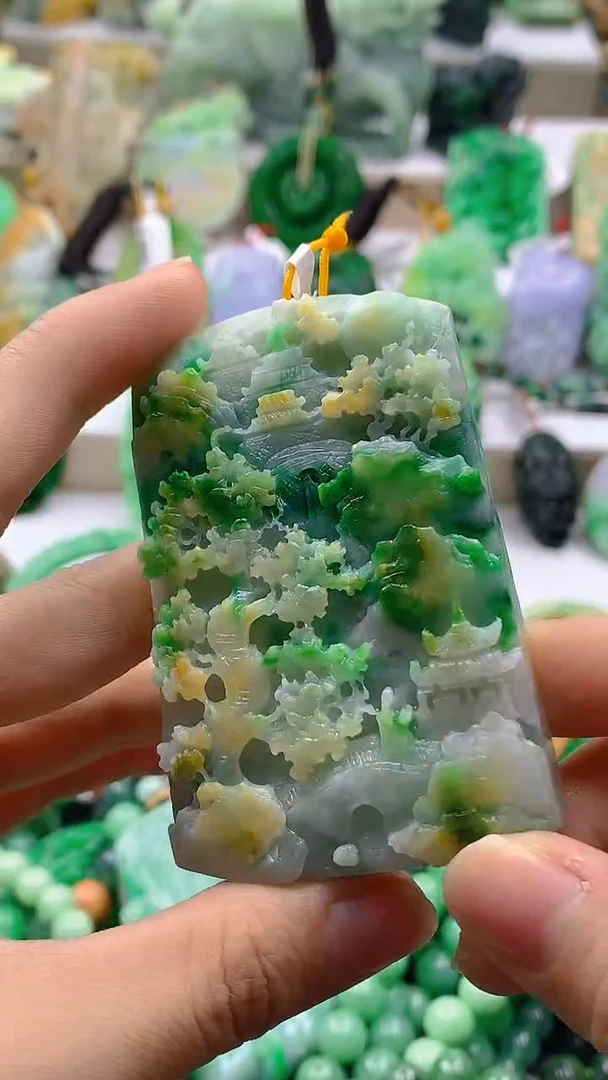 颈饰未镶嵌翡翠天然缅甸a货翡翠