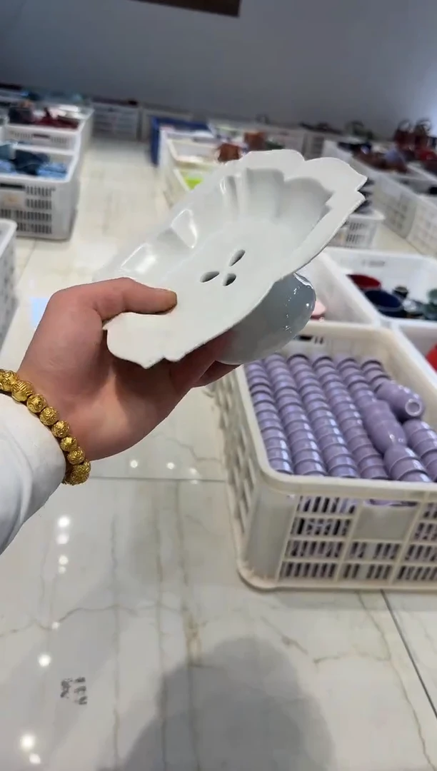 瓷片微瑕商品，介意勿拍-带底