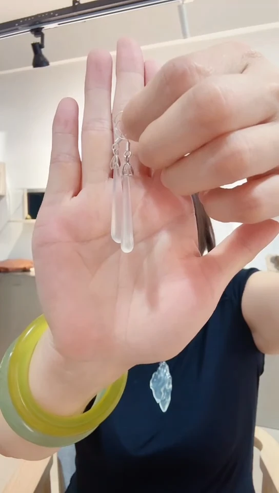未镶嵌蛇纹石玉耳环纯天然岫玉耳环