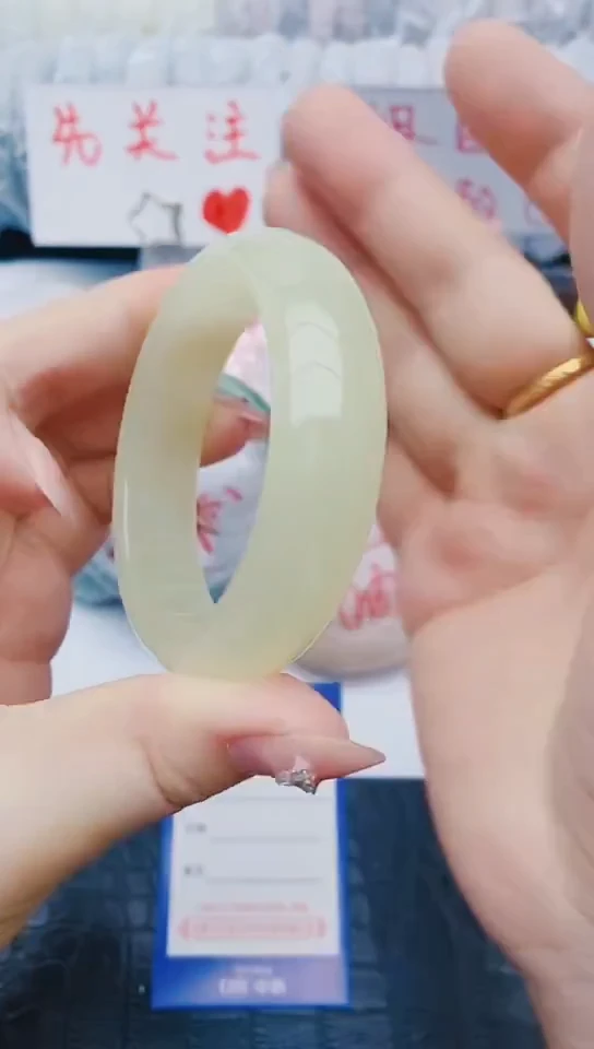 未镶嵌手镯石英质玉X18+54-55