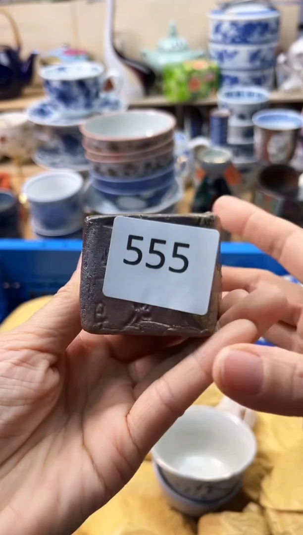 瓷片月*你好你好555