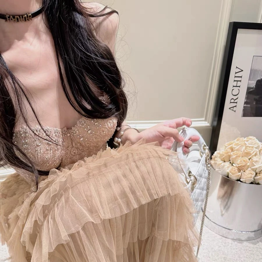 (夕夕3号链接)通勤修身型背心吊带裙子显瘦套装