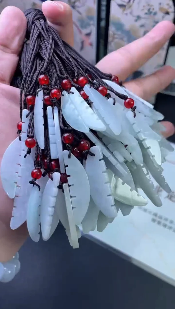 翡翠挂件未镶嵌多样性发一件H2