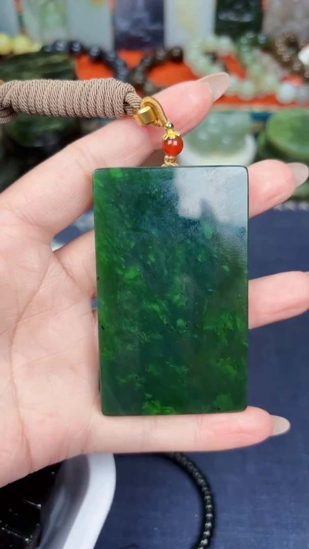 颈饰未镶嵌和田玉和田玉