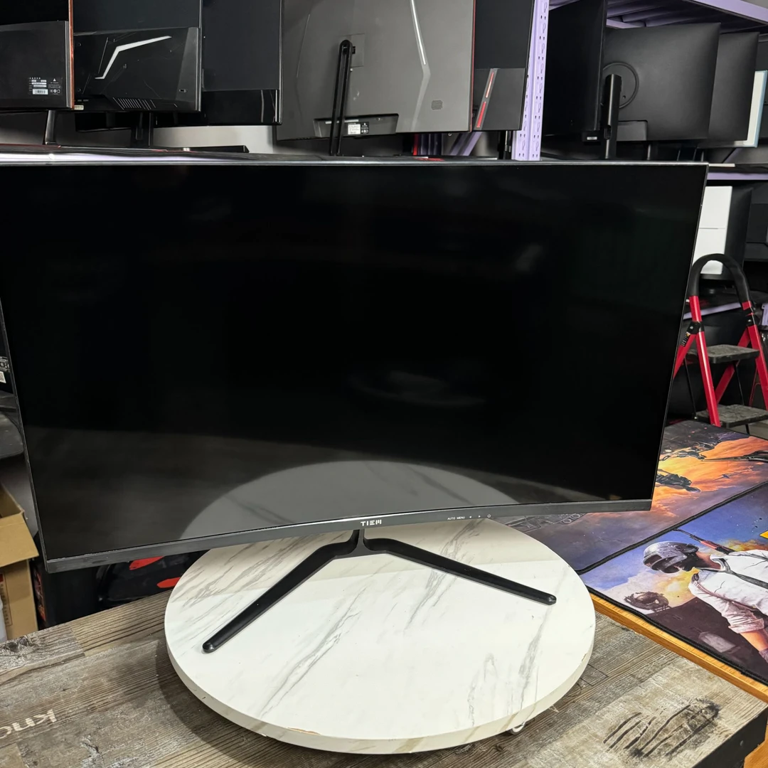 9新 铁幕 32寸1K165HZ电竞微曲面显示器 DP+DVI+HDMI