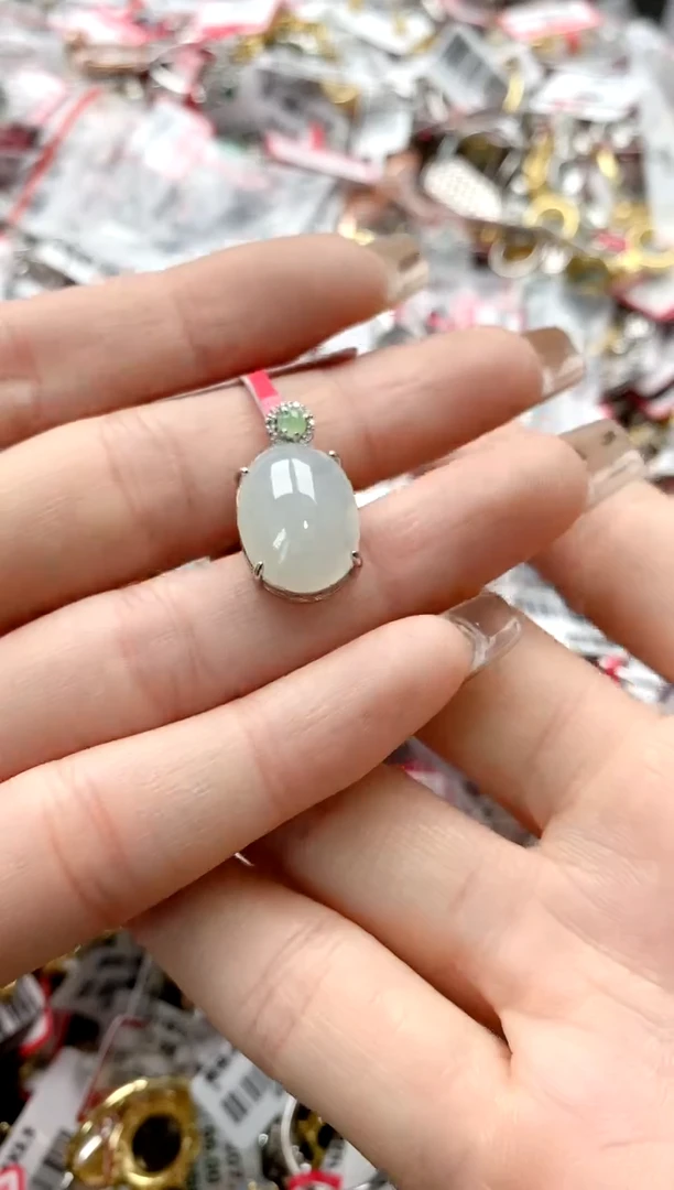 【闪购商品】翡翠戒指银S925镶嵌88888888    9