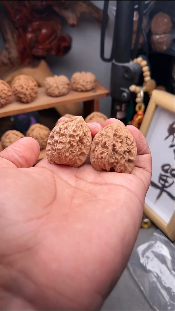 吊坠文玩核桃鸩鸡梦幻皮质顶级油蜡皮35