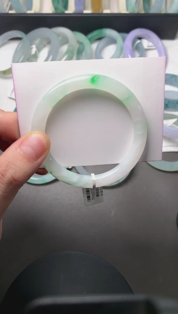 【闪购商品】翡翠手镯（圆镯）未镶嵌54.8*8.0*8.0