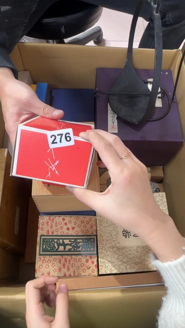 飞*f276...中古產品謹慎參拍