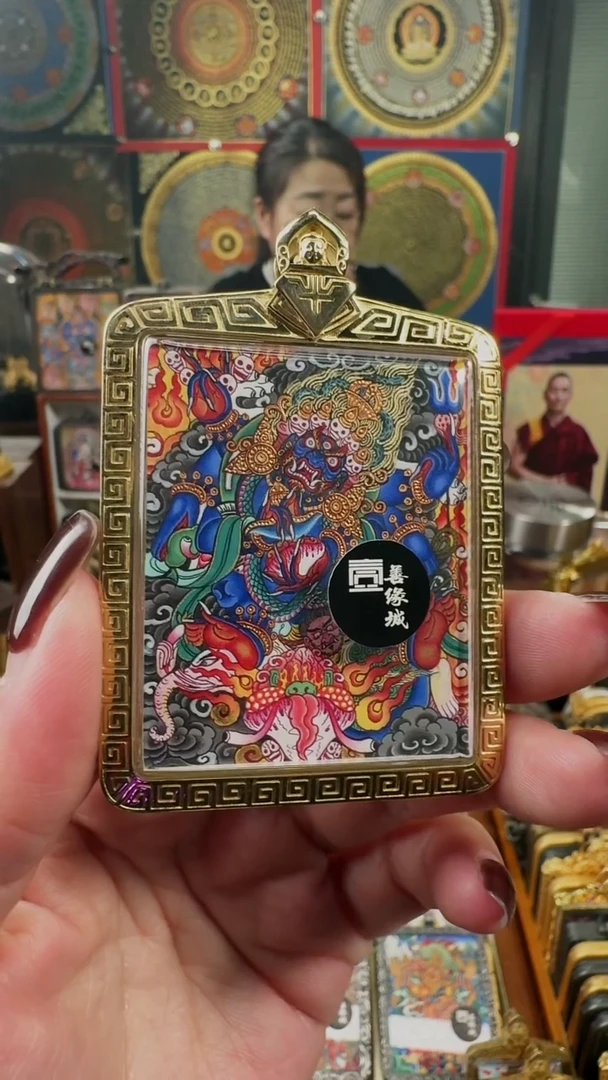 吊坠 壹善缘城手绘唐卡黑六臂防水壳