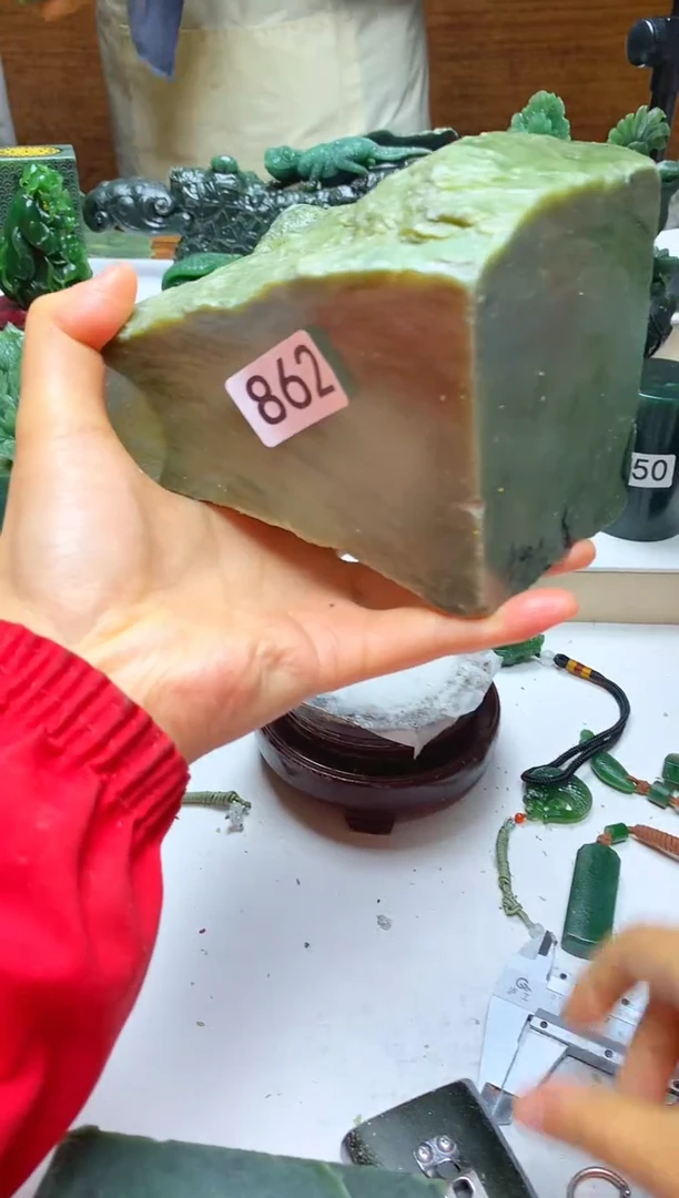 未镶嵌和田玉摆件1