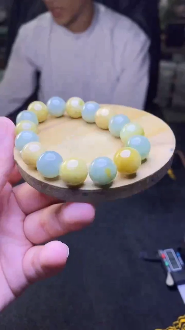 定制翡翠未镶嵌天然缅甸A货翡翠，多样性发货，拍一发一