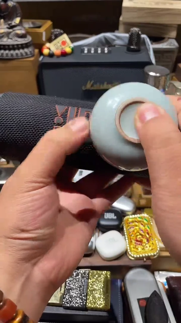 瓷片闪购商品 如图所示