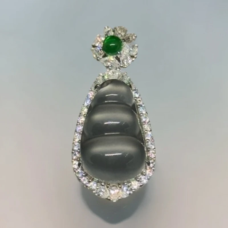 新中式天然水沫子冰透中号福豆S925镶嵌边框满钻无封底轻奢气质