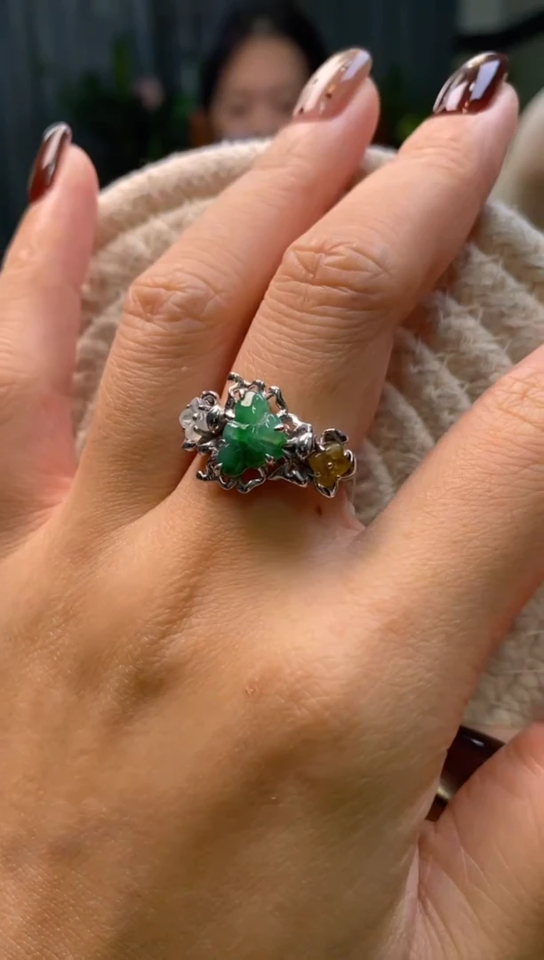 颈饰银S925镶嵌翡翠净货14040