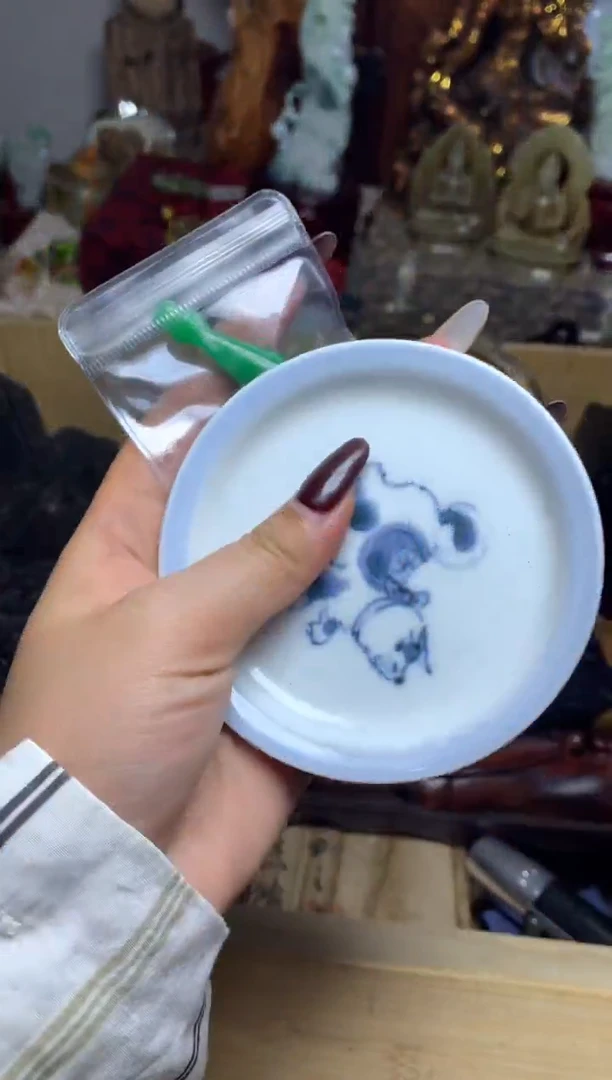紫砂盖碗瓷器瓷器瓷器瓷器