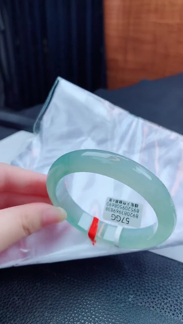 翡翠手镯未镶嵌缅甸天然翡翠A货手镯