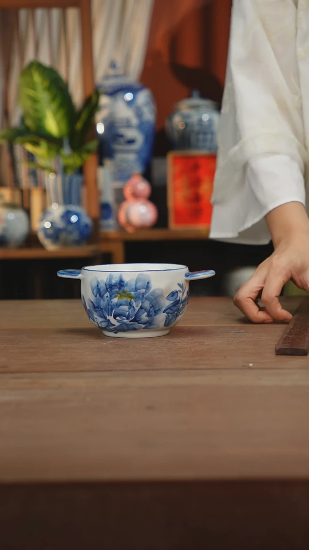 现代景德镇设计师釉下手绘陶瓷餐具