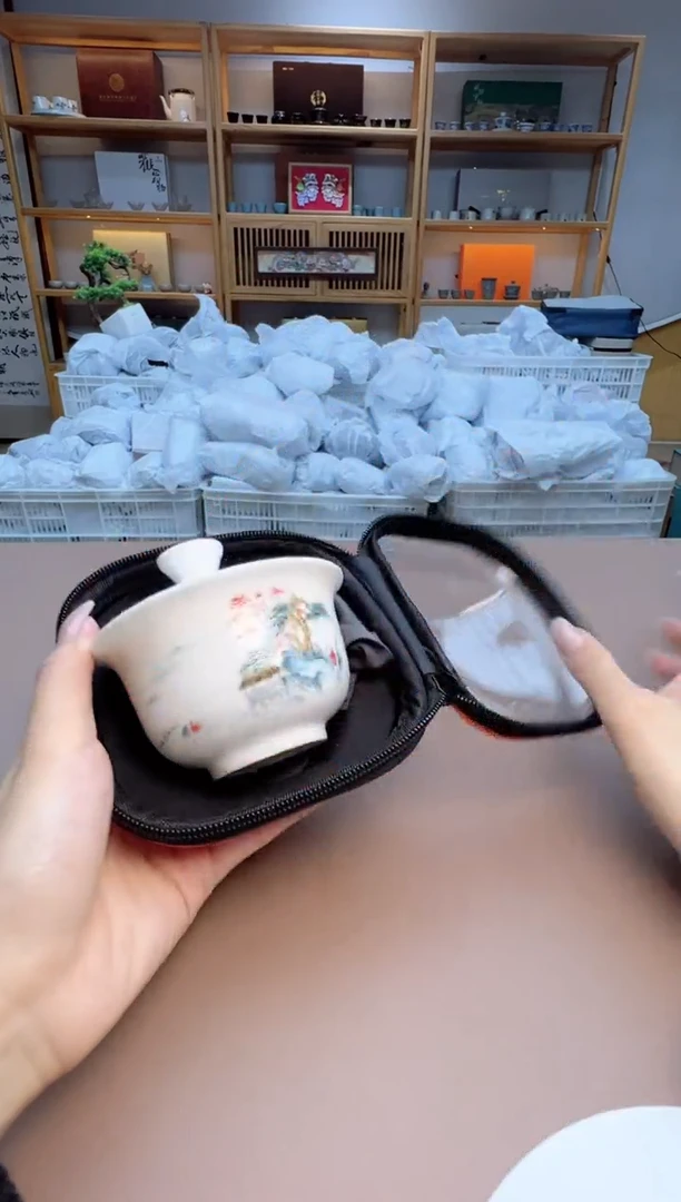 【闪购商品】摆件瓷制品S1111111111111