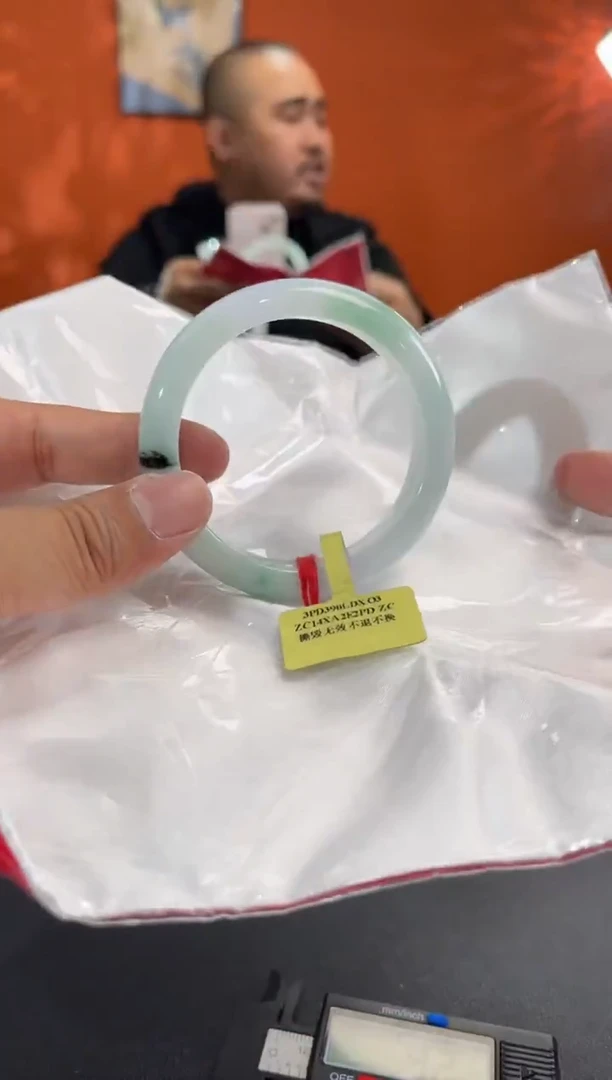 未镶嵌手镯翡翠仁**山21 56