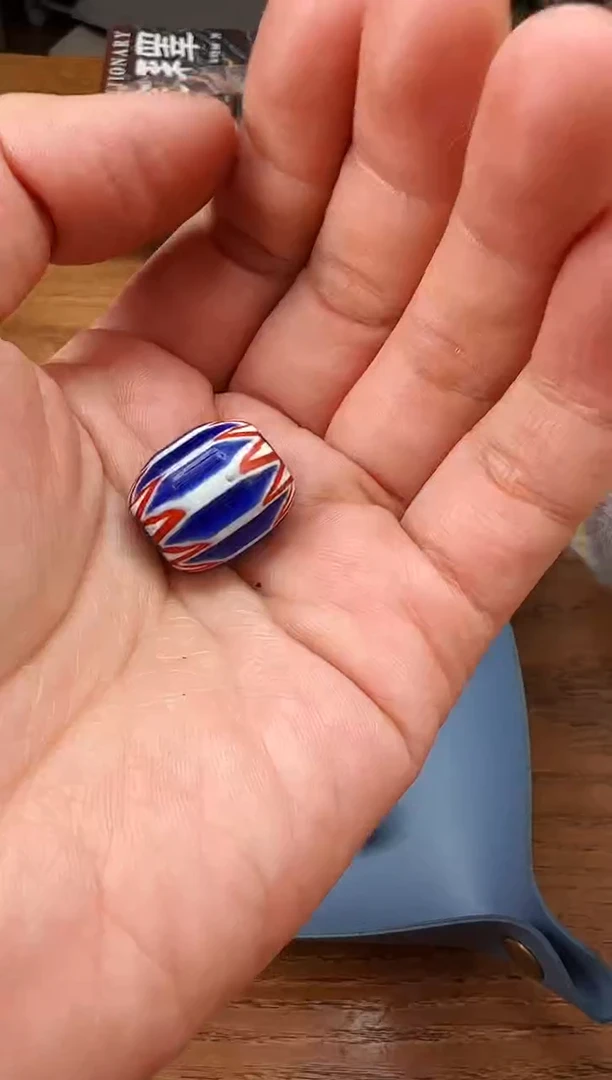 【闪购商品】琉璃颈饰【 肖钟出品 】随发1颗