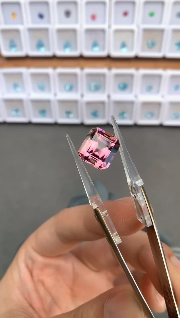 未镶嵌裸石定制碧玺7.98ct