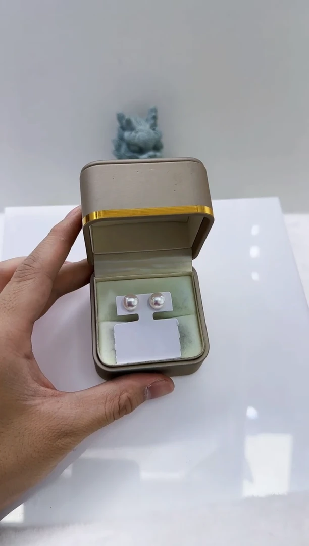 18K金镶嵌淡水珍珠DA厚圆珍珠耳饰9  ss008