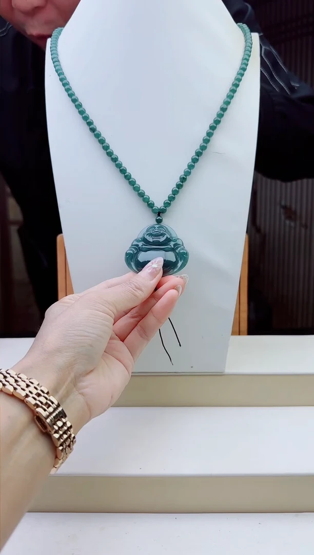 颈饰未镶嵌翡翠多样性发其一