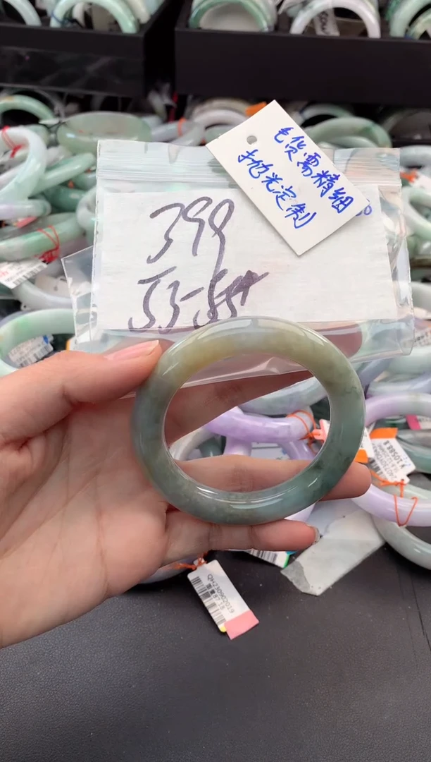 【闪购商品】定制翡翠未镶嵌毛货需精细抛光+多人