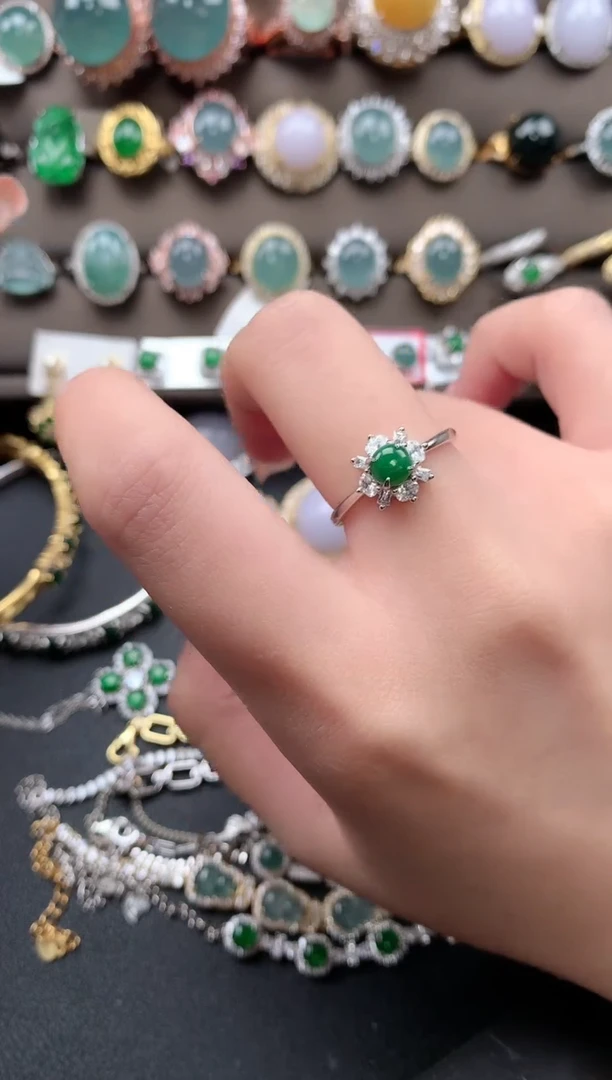 【闪购商品】翡翠戒指银S925镶嵌51241