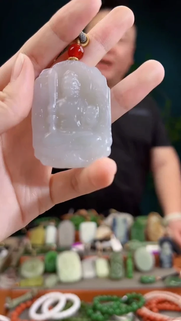 颈饰未镶嵌和田玉一物一证 拍一单发一个