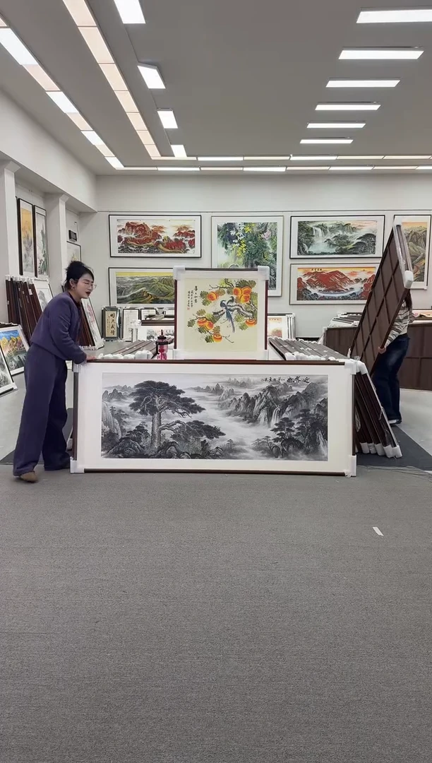 国画手绘  219*88  迎客松