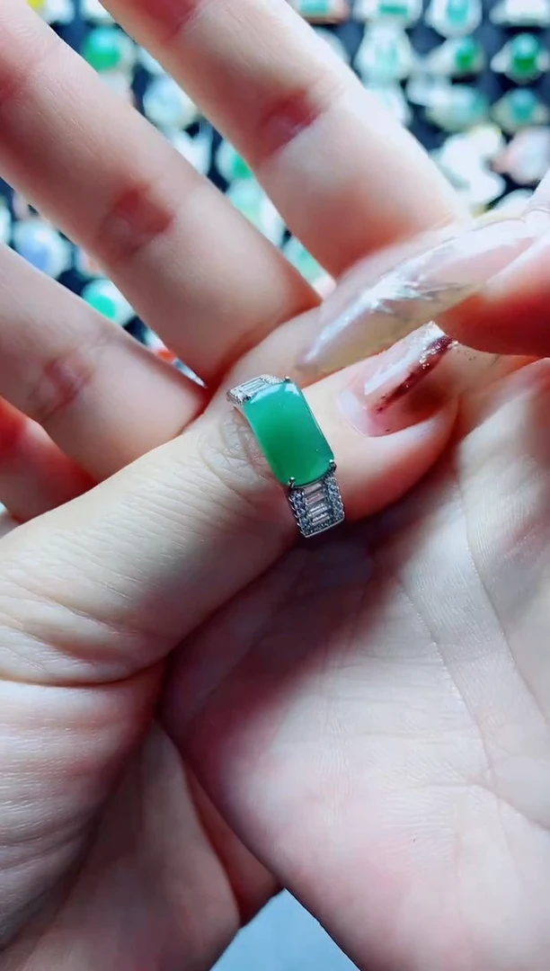 未镶嵌戒指翡翠༺****༻天然翡翠A货男戒
