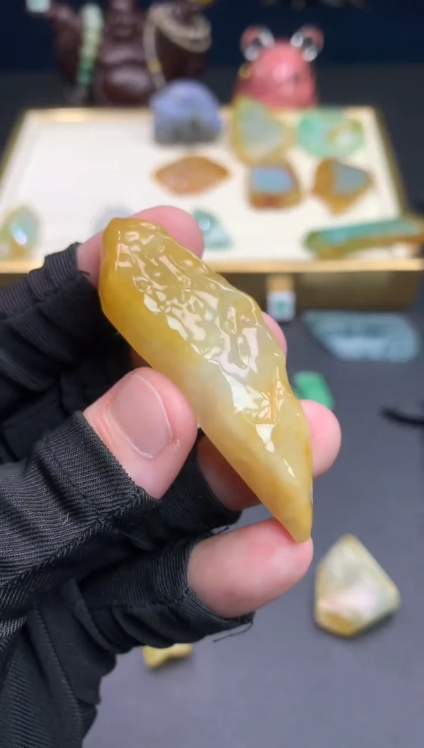 颈饰未镶嵌翡翠呦*天然翡翠裸石（包工）