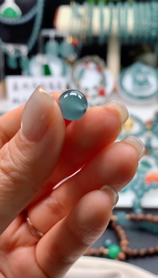 【闪购商品】翡翠颈饰未镶嵌0850886574