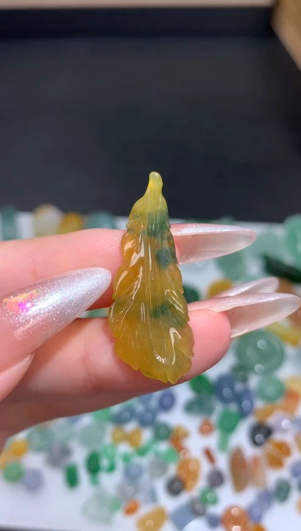未镶嵌定制翡翠羽毛
